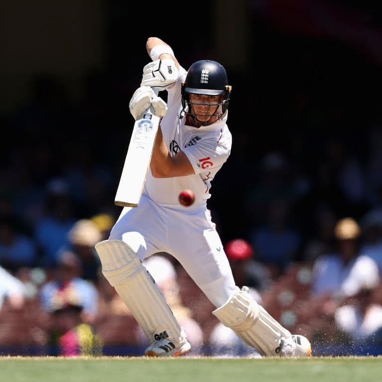 England’s Jacob Bethell Becomes Second Youngest to Score Ashes Test Century at SCG