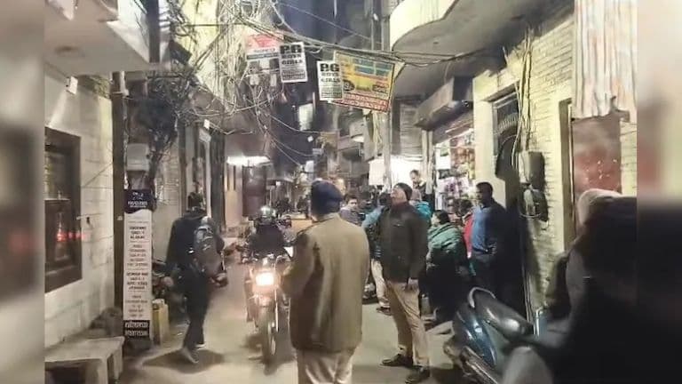 Laxmi Nagar Triple Murder: 25-Year-Old Man Kills Three Family Members, Surrenders to Police
