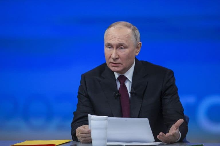 Putin Tells Frontline Troops Russia Will Prevail as Ukraine War Drags On