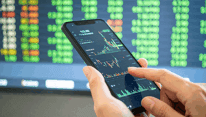 Domestic Investors Help Stabilise Markets with Rs 26,897 Crore Buying Spree Amid Sustained Foreign Outflows