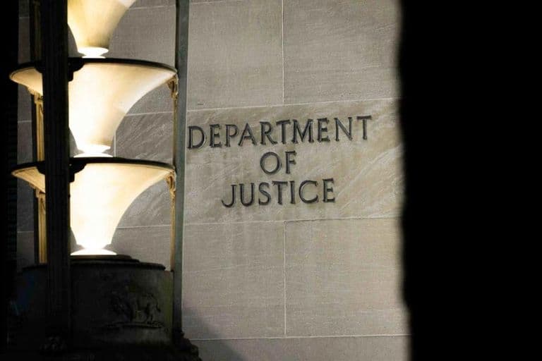 US Justice Dept Moves to Revoke Citizenship of Pakistan-Born Man Over Child Abuse Conviction