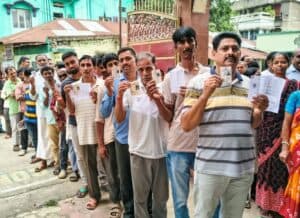 West Bengal Records 18.76% Voter Turnout, Tamil Nadu 17.69% by 9 AM in Assembly Polls: ECI