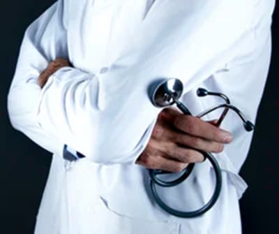 Doctors Warn of Rising Hip Arthritis and AVN Cases Among Young Indians Post-COVID
