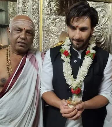 Ranveer Singh Visits Chamundeshwari Temple in Karnataka Amid Kantara Mimicry Controversy