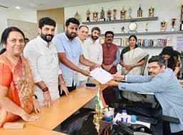 Pune Candidate Vikram Kakade’s Affidavit Reveals Massive Wealth, ₹10 Crore Loan to Jay Pawa