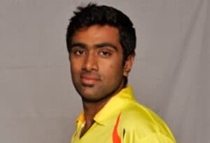 Dhoni operates on his instincts: Ashwin