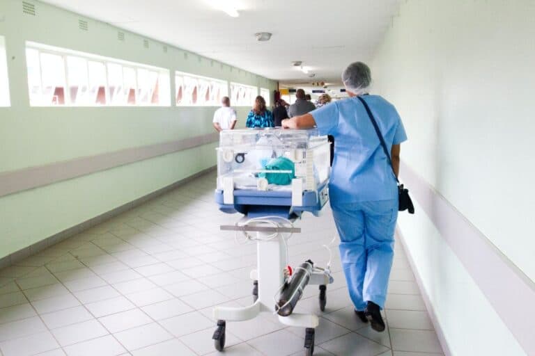 Aster Healthcare Aims to Cut 2000 Tonnes of Carbon Emissions in GCC and India