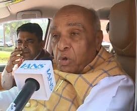 Lok Sabha Extends Tenure of JPC on Waqf Bill until 2025 Budget Session; Opposition Asked For Detailed Discussions on The Bill