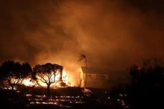 California Wildfires Kill Five People, Damaged Over 1000 Buildings