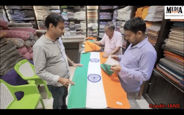 Record sales of tricolour broken in Har Ghar Tiranga campaign