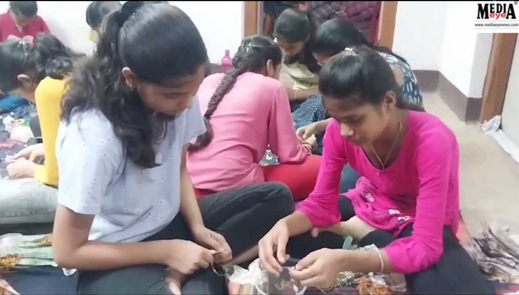 In Bihar’s Gaya Girls Making Rakhi for PM Modi Before Rakshabandhan