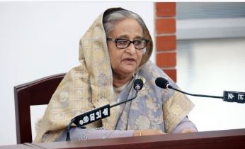 Bangladesh former Prime Minister Sheikh Hasina giving speech