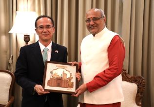 Maharashtra Governor CP Radhakrishnan ,Consul General of Japan in Mumbai, Yagi Koji, Raj Bhawan,