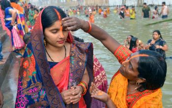 Chhath Ghats, Patna, Arghya, setting sun, women,