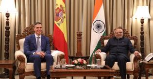 Spanish PM Pedro Sanchez, Maharashtra Governor CP Radhakrishnan, Raj Bhawan, Mumbai